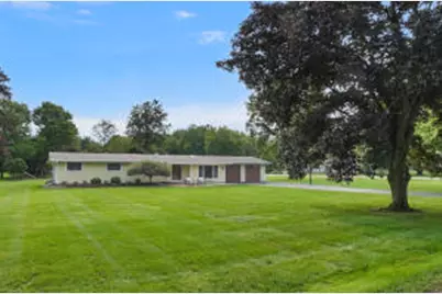 W343N6300 S Bayview Rd, Oconomowoc, WI 53066 - Photo 1