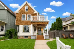 538 E Otjen St, Milwaukee, WI 53207 - Photo 1