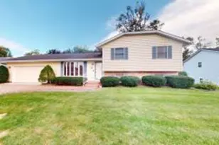 724 Well St, Onalaska, WI 54650 - Photo 1