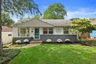265 N 112th St, Wauwatosa, WI 53226 - Photo 1