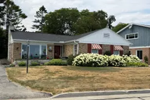 2822 Michigan Blvd, Racine, WI 53402 - Photo 1