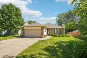 10059 Sheridan Rd, Pleasant Prairie, WI 53158 - Photo 1