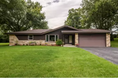 4695  Wessex Dr, Brookfield, WI 53045 - Photo 1