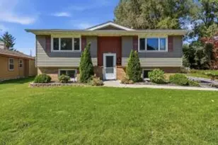 1204 N 12th Ave, West Bend, WI 53090 - Photo 1