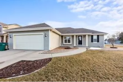 401 E Emily Ave, Elkhorn, WI 53121 - Photo 1