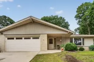 5143 S 19th St, Milwaukee, WI 53221 - Photo 1