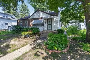 5026 N 27th St, Milwaukee, WI 53209 - Photo 1