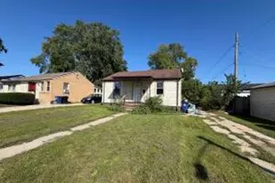 1939 Cleveland Ave, Racine, WI 53405 - Photo 1