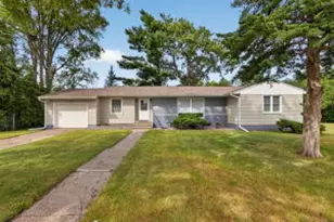 1605 St Cloud St, La Crosse, WI 54603 - Photo 1