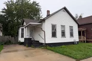 1616 S Memorial Dr, Racine, WI 53403 - Photo 1