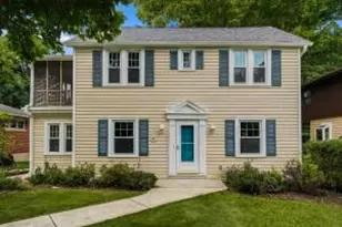 1305 S 124th St, Brookfield, WI 53005 - Photo 1