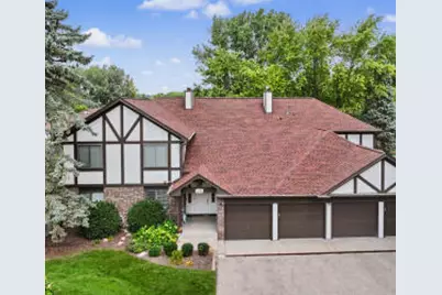 26  Driftwood Ct, Williams Bay, WI 53191 - Photo 1