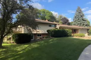 15280 Cascade Dr, Elm Grove, WI 53122 - Photo 1