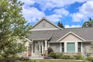 1530 W Winding Hollow Ln, Mequon, WI 53092 - Photo 1