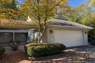 10009 N Franklin Ct, Mequon, WI 53092 - Photo 1