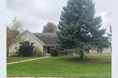 W225N2671  Alderwood Ln, Pewaukee, WI 53186 - Photo 1