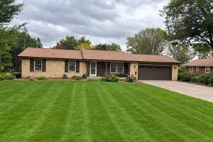 7621 W View Dr, Racine, WI 53185 - Photo 1