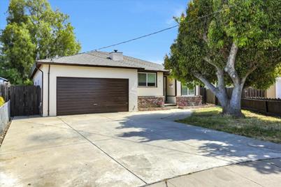East Palo Alto Ca >> 7 Gardenia Ct East Palo Alto Ca 94303 East Palo Alto Ca >> 7 Gardenia Ct East Palo Alto Ca 94303