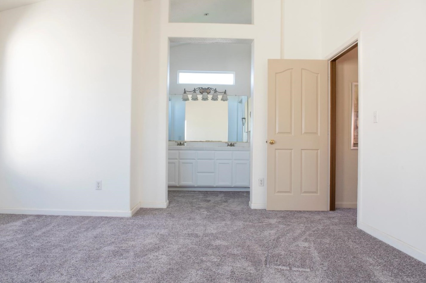 1742 Great Is St, Salinas CA 93905 exterior