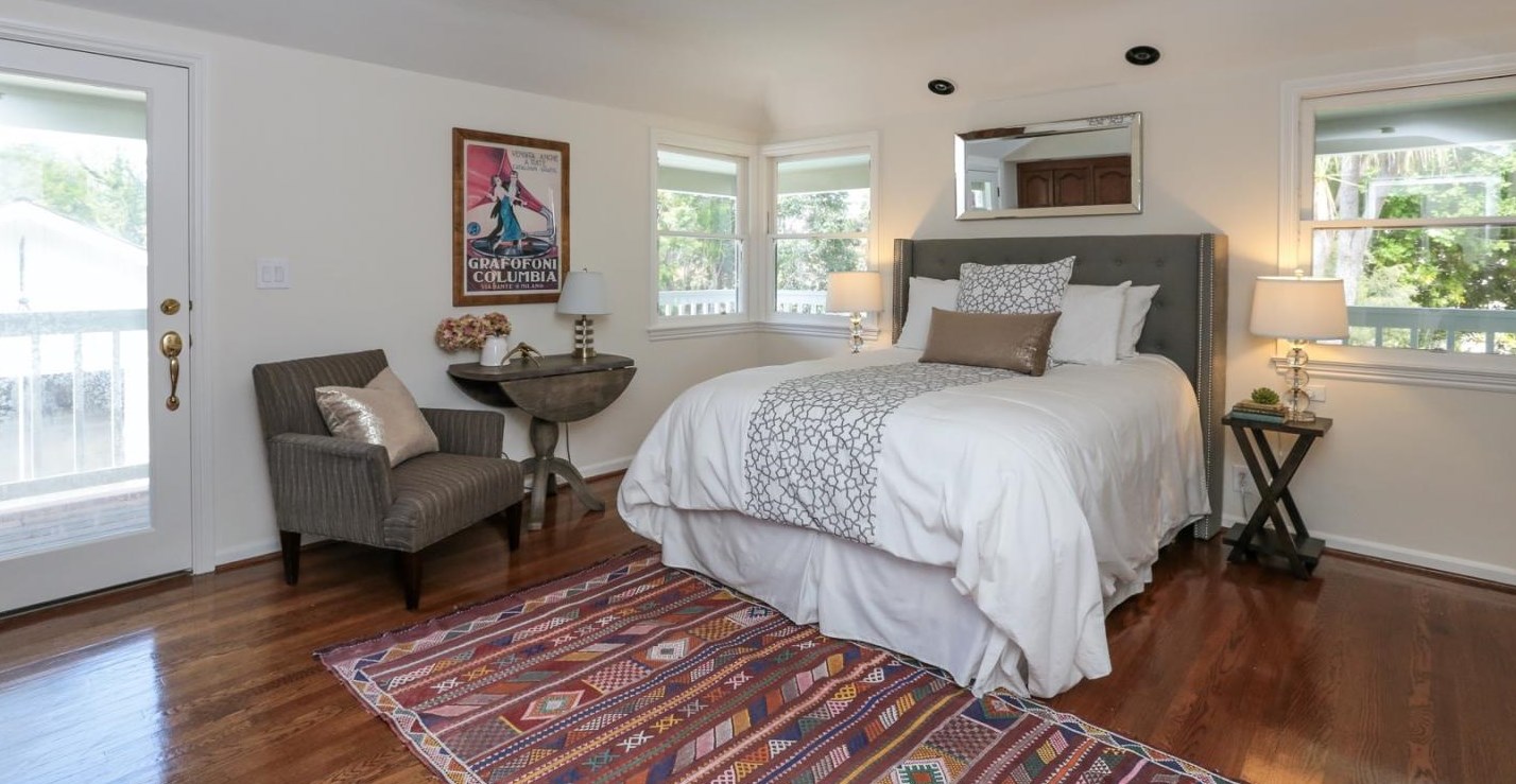 40 Selby Ln, Menlo Park CA  94027-3926 exterior