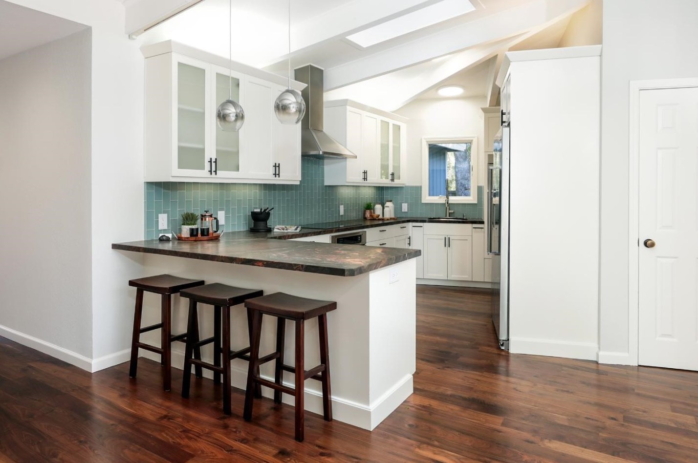 419 Laurel Ave, Menlo Park CA  94025-2820 exterior