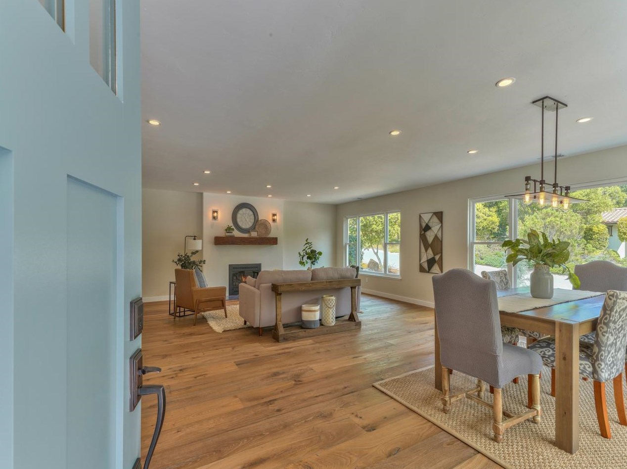 10121 Blue Larkspur Ln, Monterey CA  93940-6501 exterior