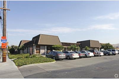 280 N Jackson Ave D - Photo 1