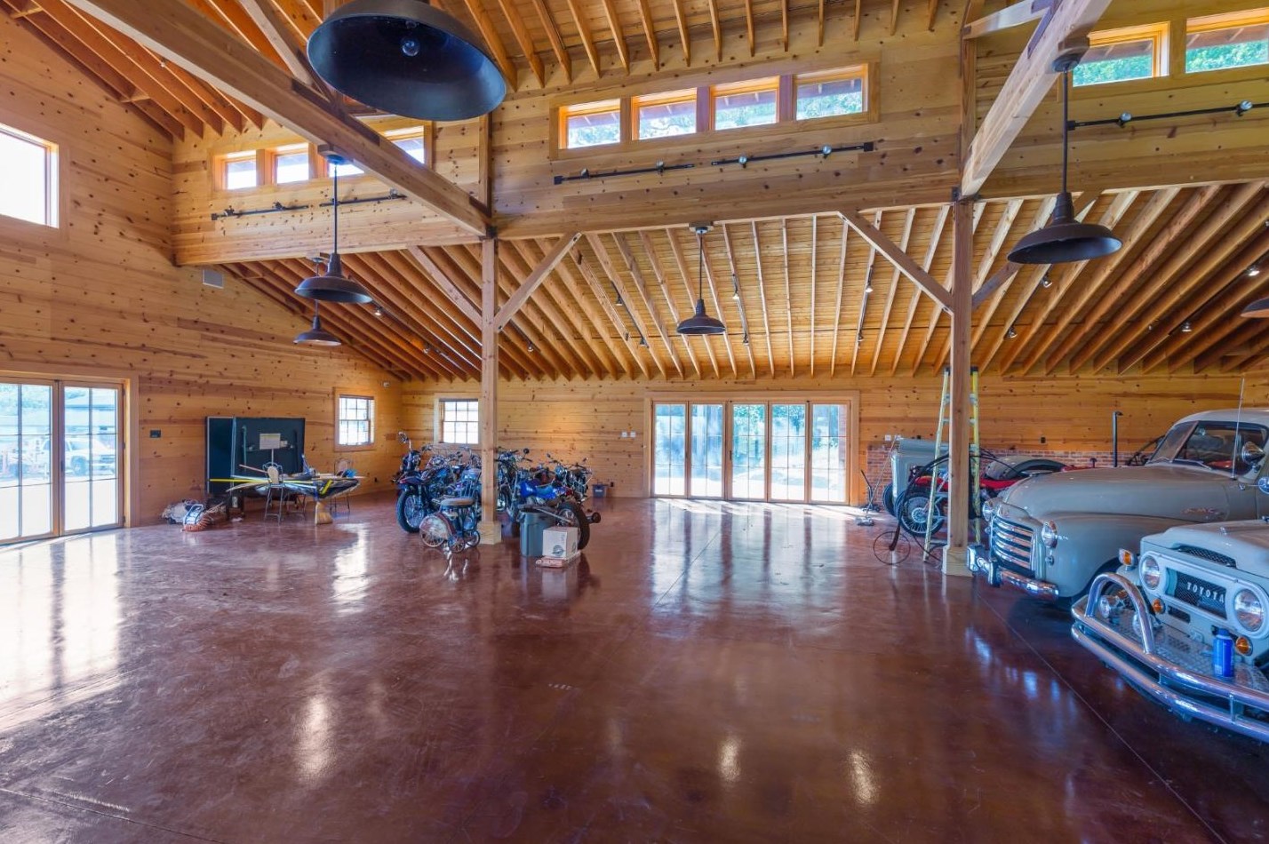 20005 Uvas Rd, Morgan Hill, CA 95037