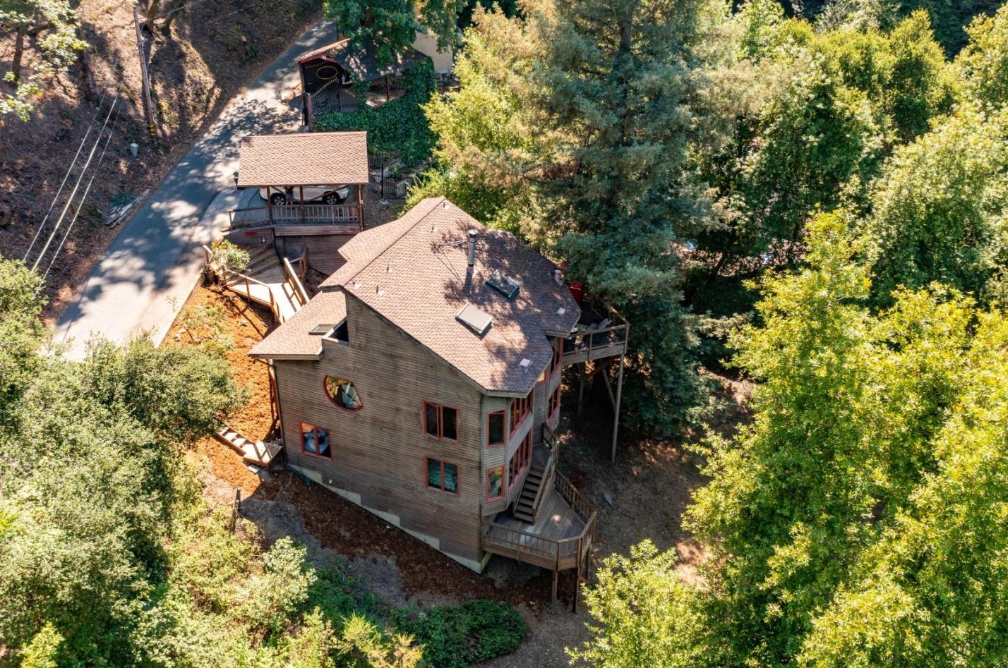 18035 Redwood Drive, Los Gatos, CA 95033