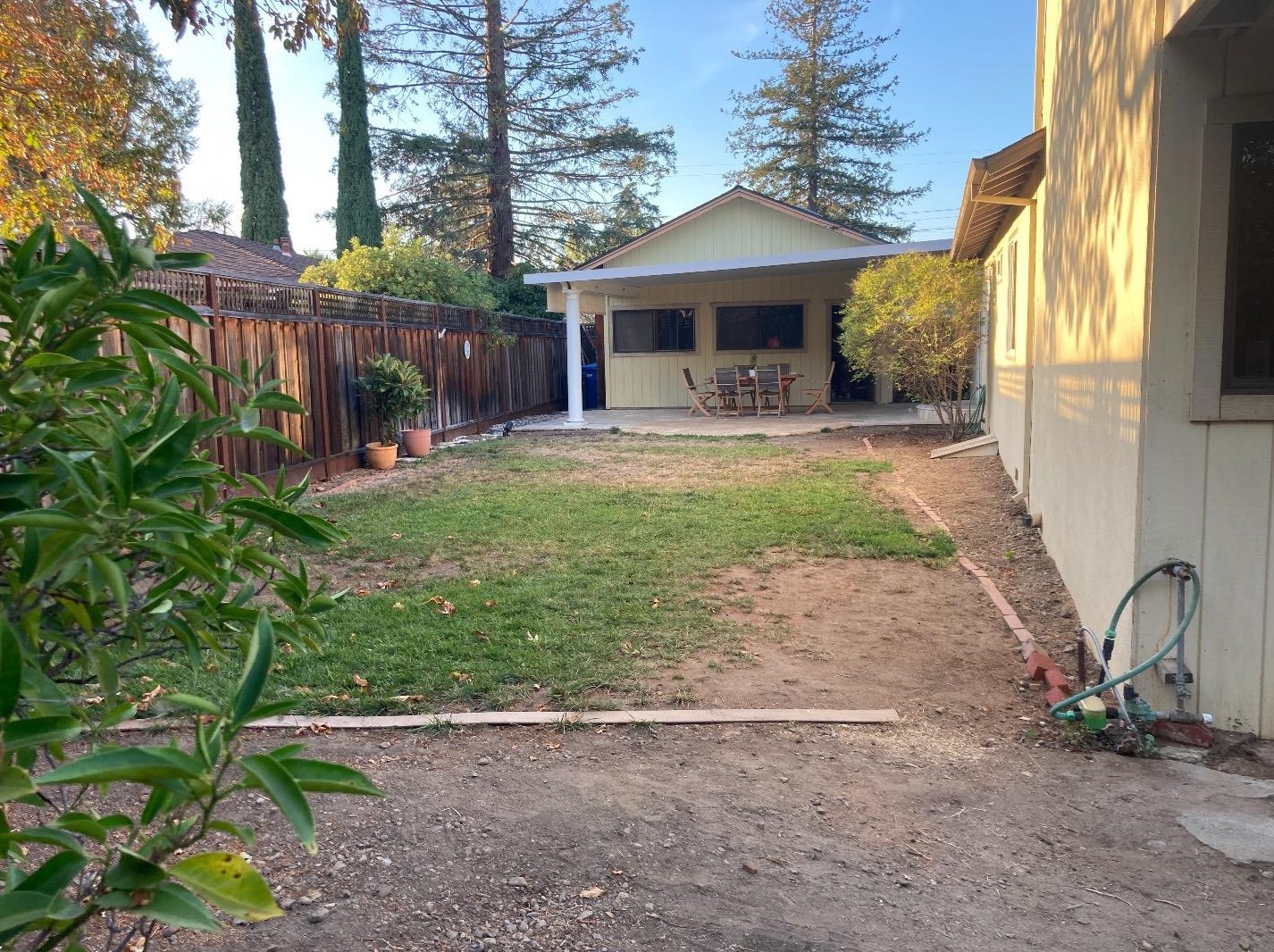 1451 Vale Ave, Campbell CA  95008-6412 exterior