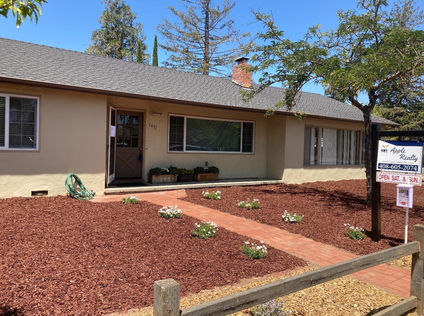 1451 Vale Ave, Campbell CA  95008-6412 exterior