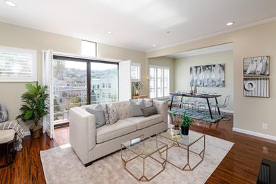 2425 Market St 7 - Photo 1