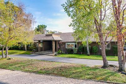 755 Clydesdale Dr - Photo 1