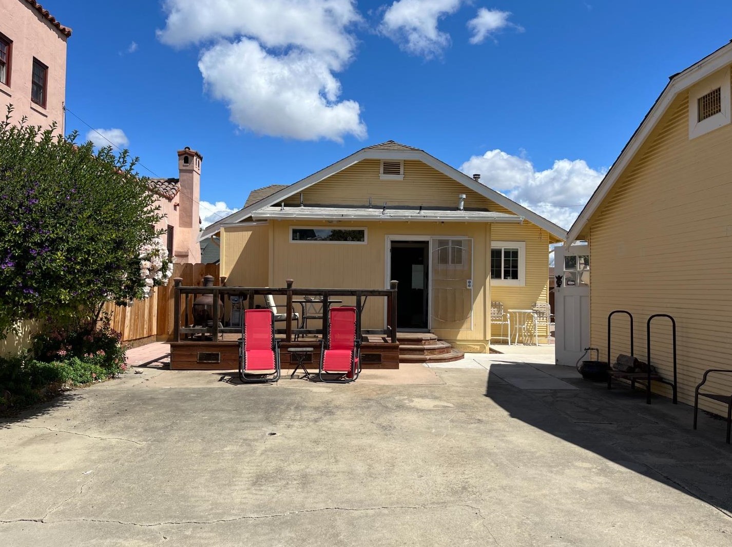 106 Maple St, Salinas CA 93901-3229 exterior