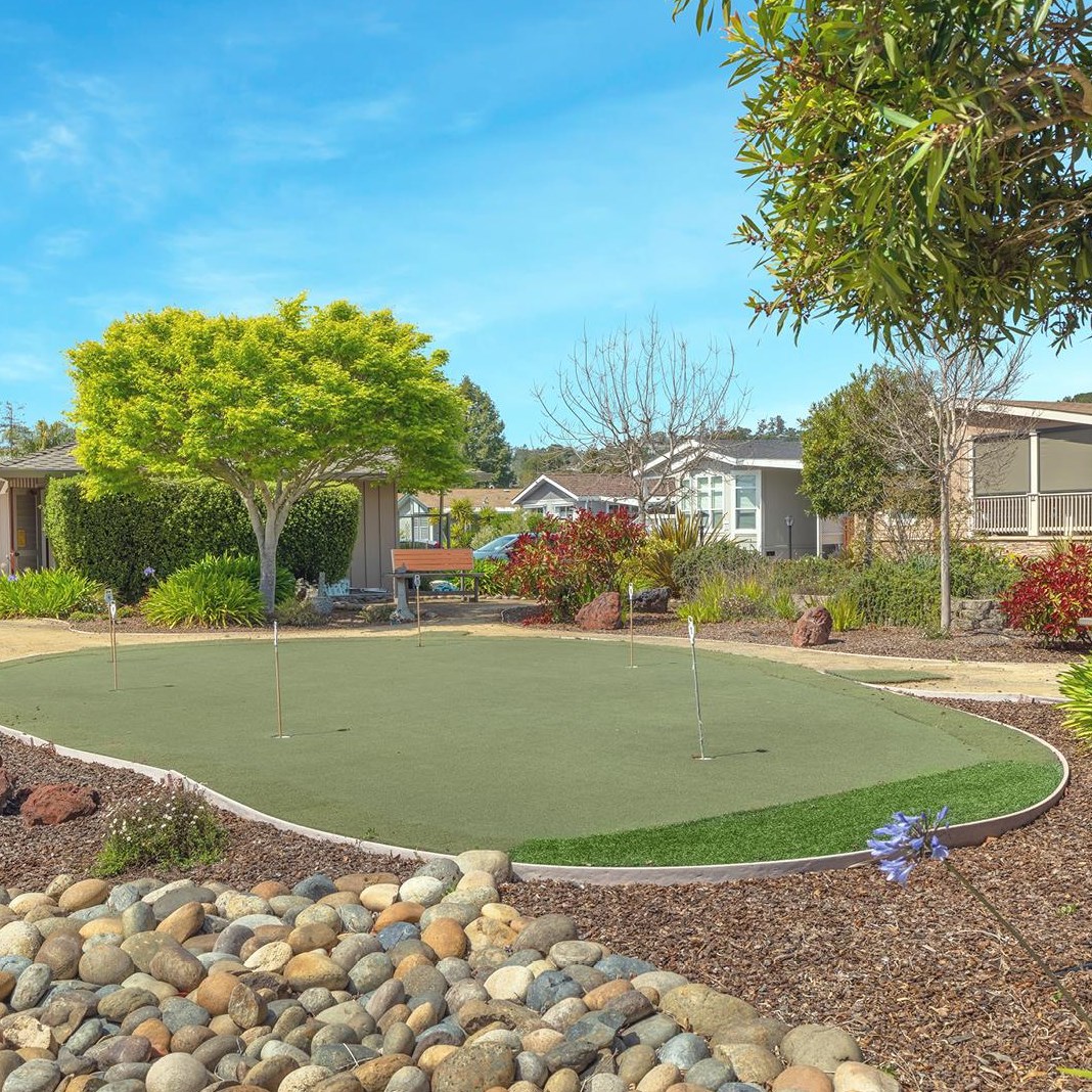 86 Leawood St, Aptos CA  95003-5917 exterior