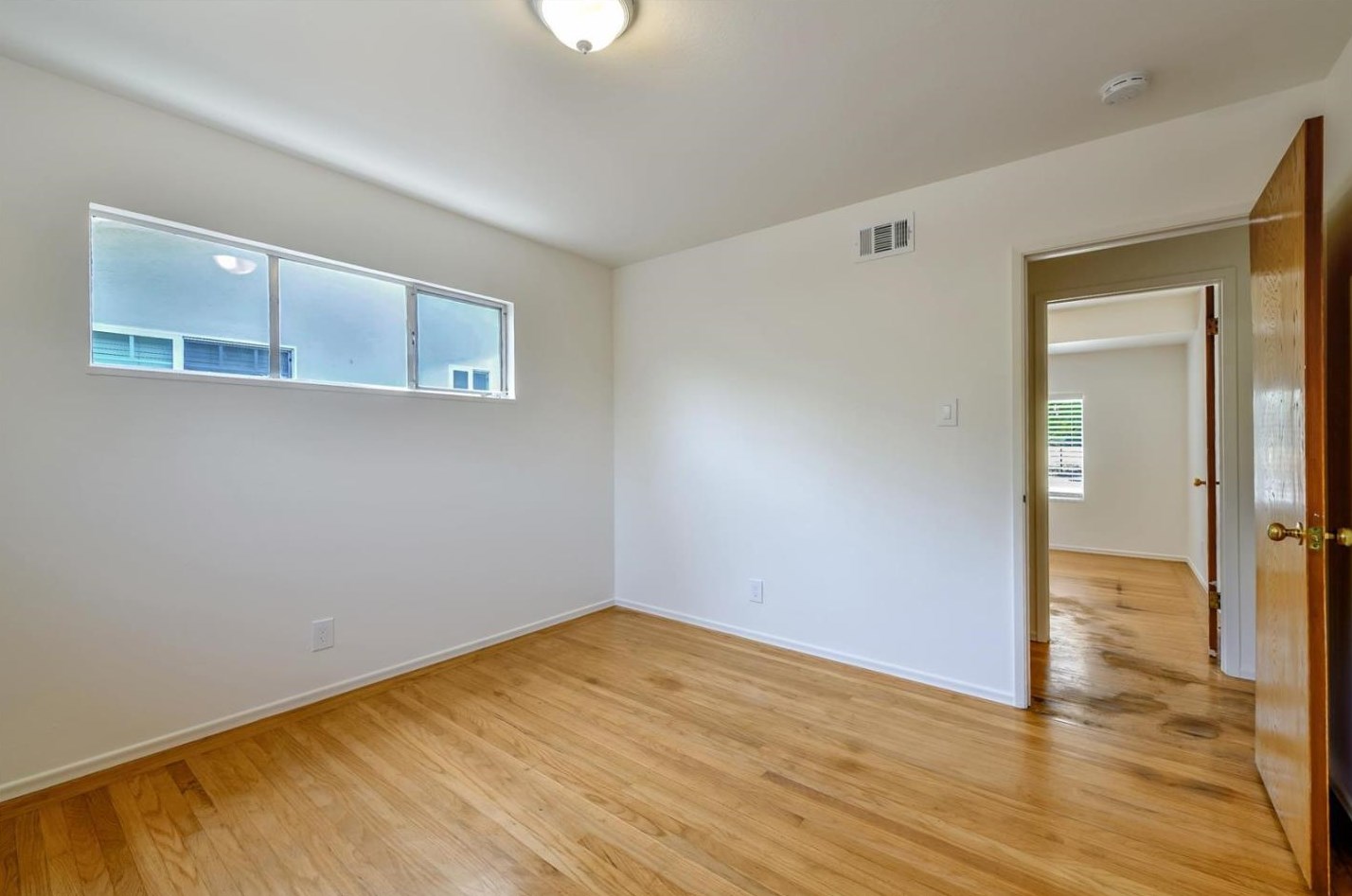 826 Oakgrove Dr, San Jose CA  95129-2319 exterior