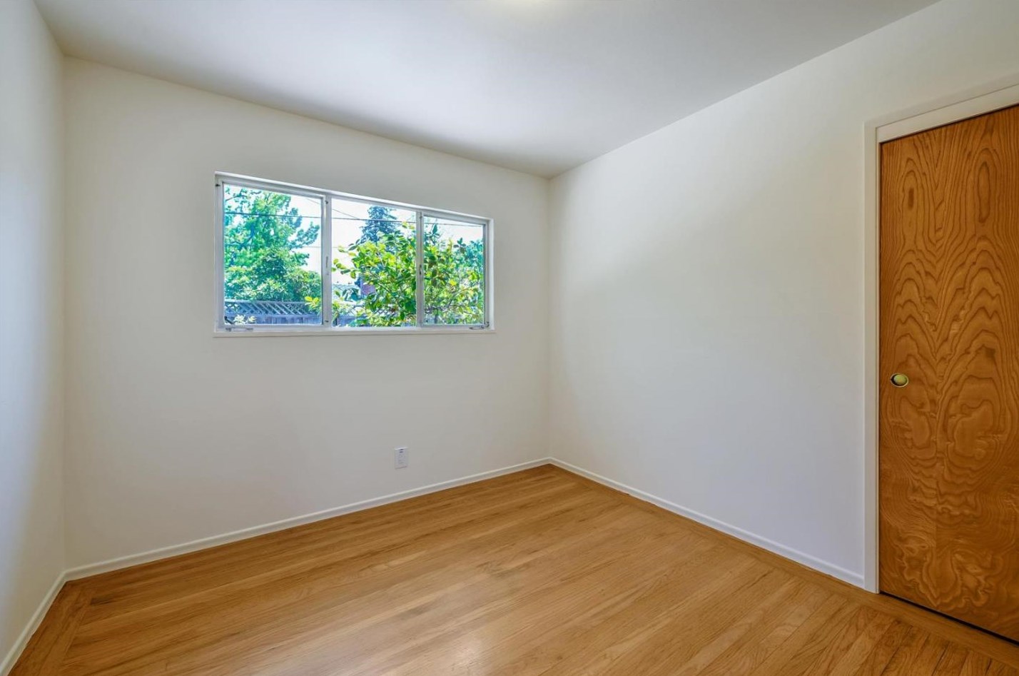 826 Oakgrove Dr, San Jose CA  95129-2319 exterior