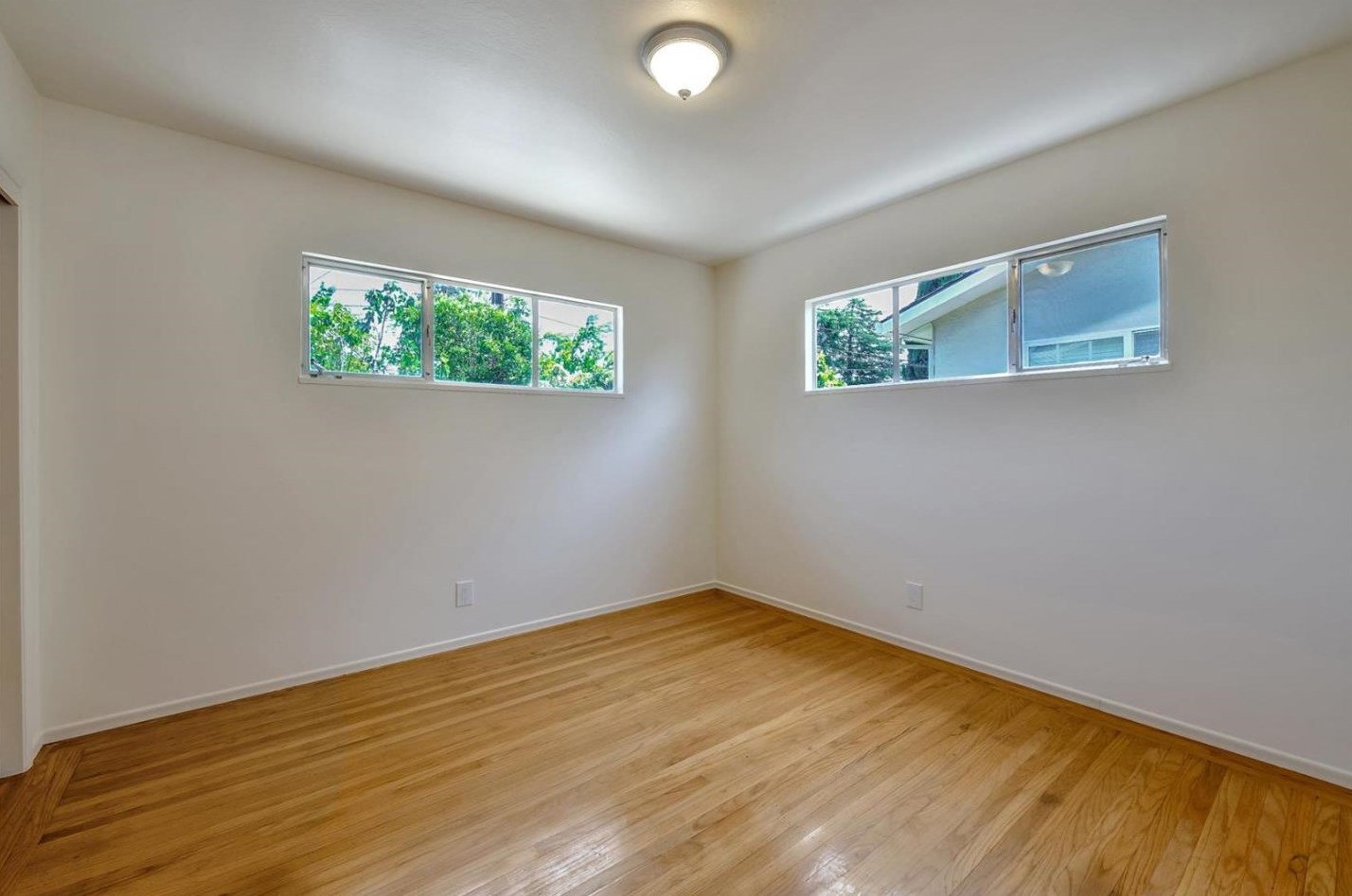 826 Oakgrove Dr, San Jose CA  95129-2319 exterior