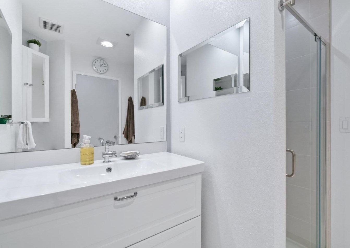 741 Pheasant Rdg Rd, Monterey CA  93940-5763 exterior