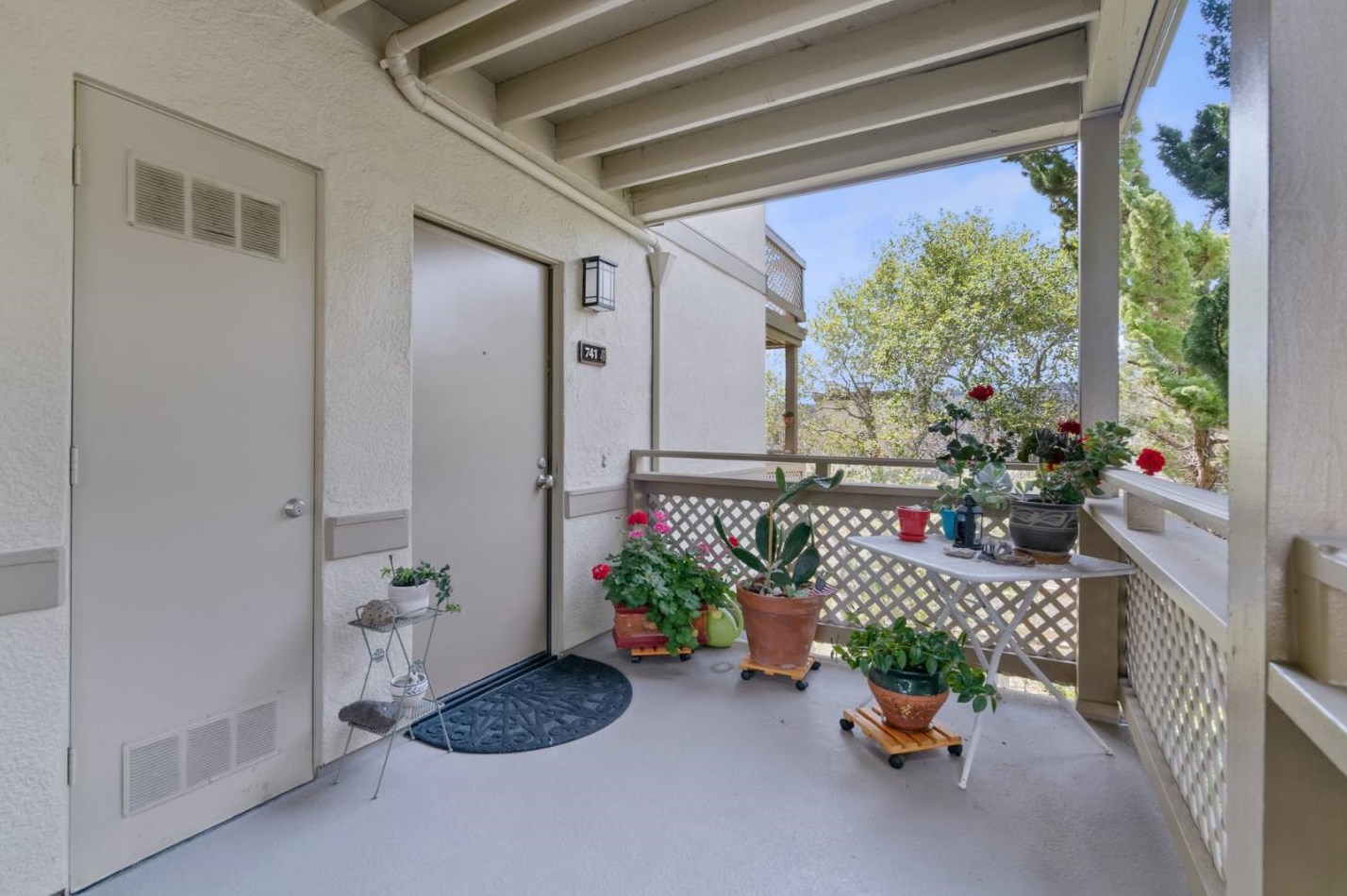 741 Pheasant Rdg Rd, Monterey CA  93940-5763 exterior