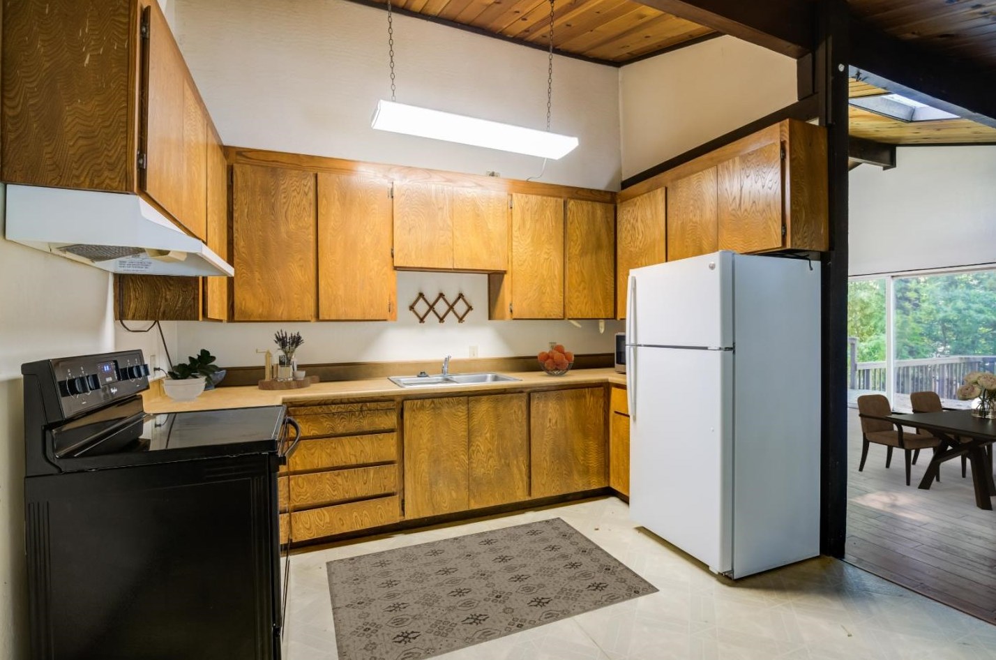 21568 Mary Alice Way, Los Gatos, CA 95033