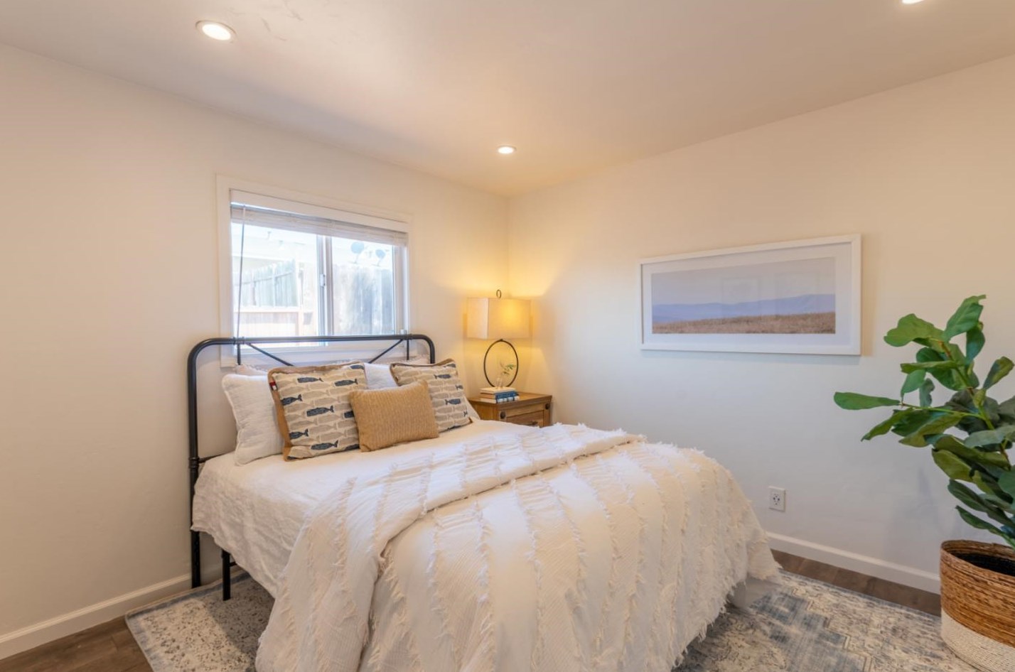 1732 Luxton St, Seaside CA  93955-3818 exterior