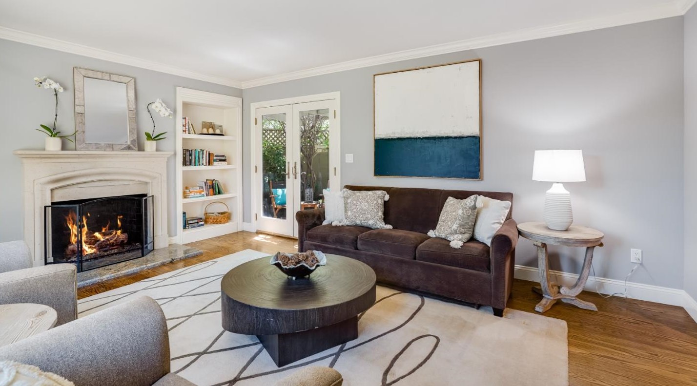 1990 Sharon Rd, Menlo Park CA  94025-6270 exterior