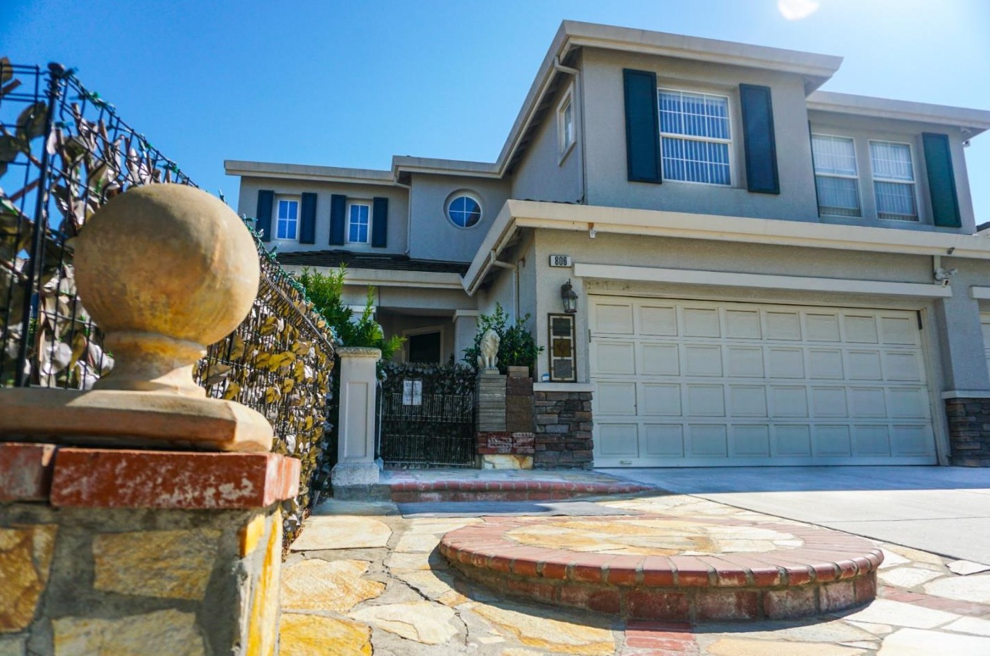 806 Sorrento Dr, Gilroy, CA 95020