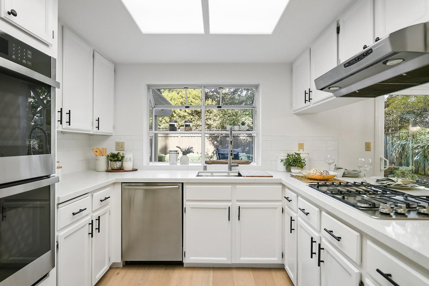 217 Sheffield Ln, Redwood City, CA 94061