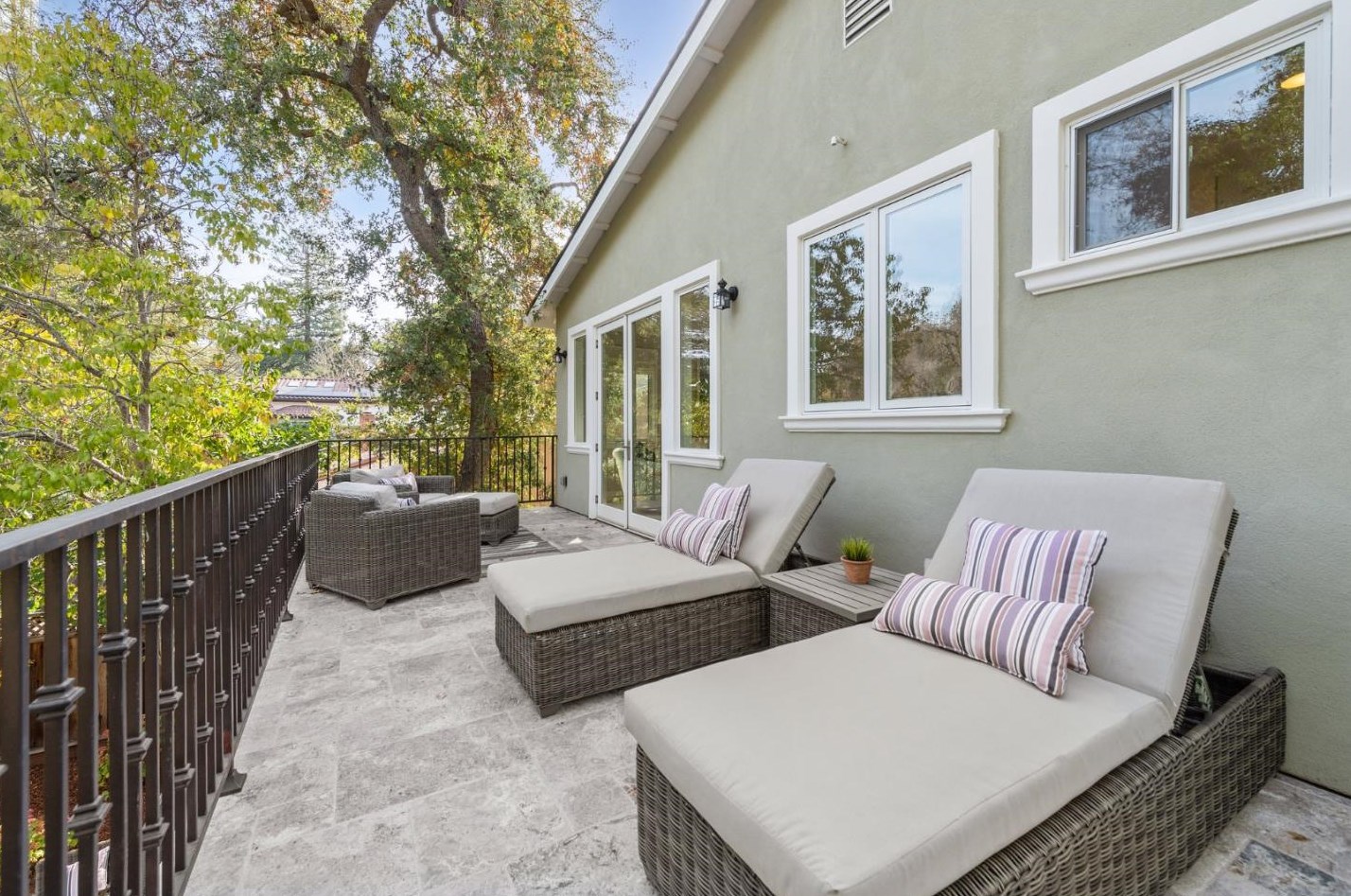 32 Homer Ln, Menlo Park CA  94025-6320 exterior