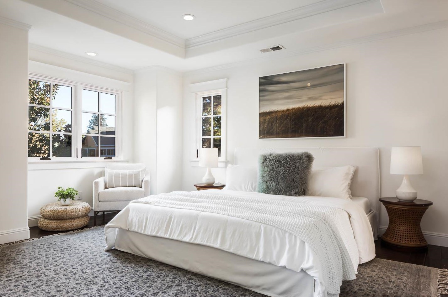 1009 Santa Cruz Ave, Menlo Park CA 94025-5656 exterior