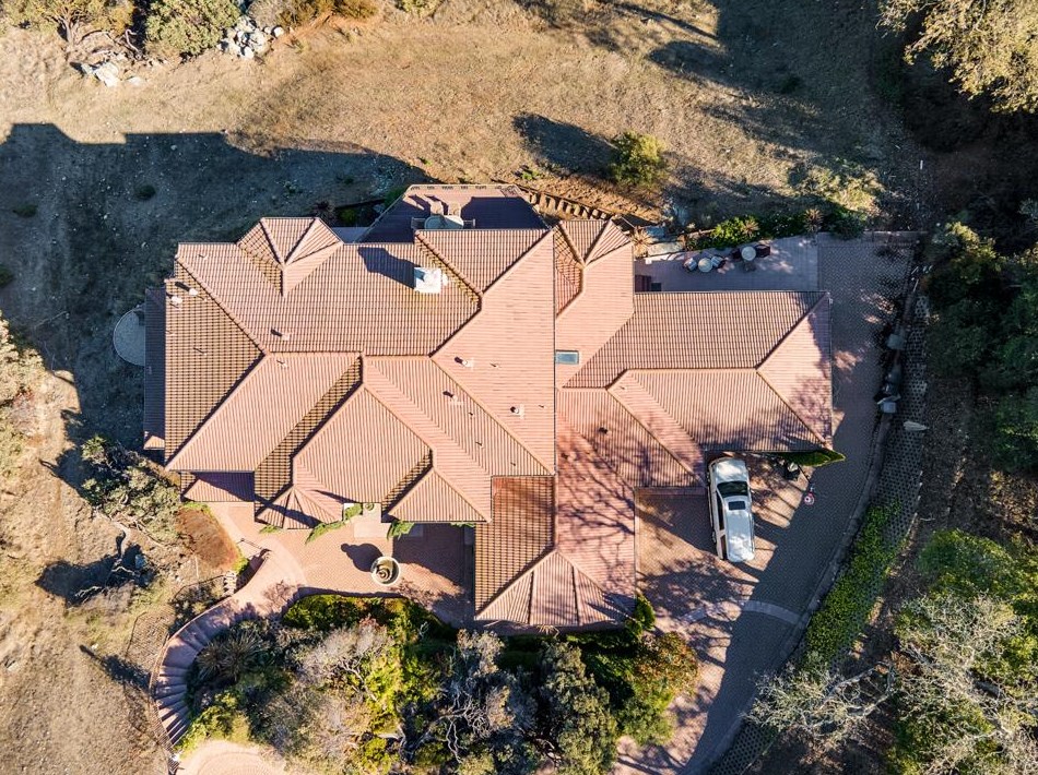 18600 Castle Ridge Dr, Morgan Hill, CA 95037