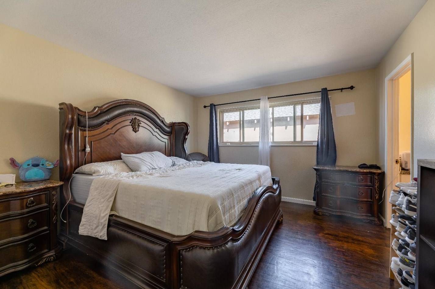 1666 Cambrian Dr, Salinas CA 93906-2207 exterior