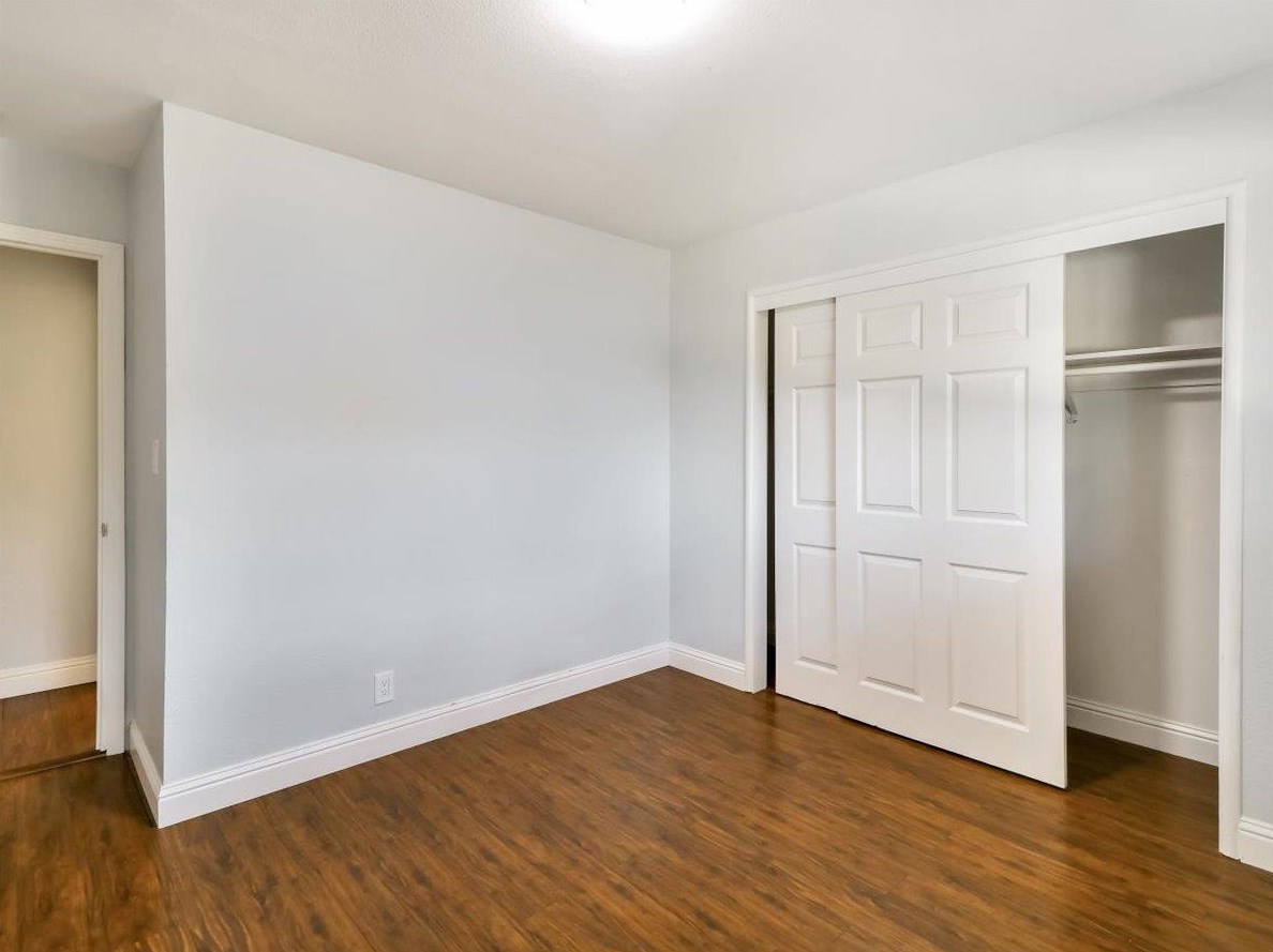 1610 Glidden Ave, Sacramento CA  95822-5152 exterior